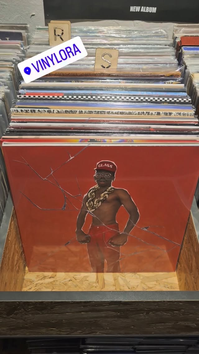 #vinylora #vinyloradenda #vinylcollection #vinyljunkie #vinylstore vinylrecords vinylcommunity vitoriagasteiz aldezaharra saveyourlocalrecordstore 

www.vinylora.com