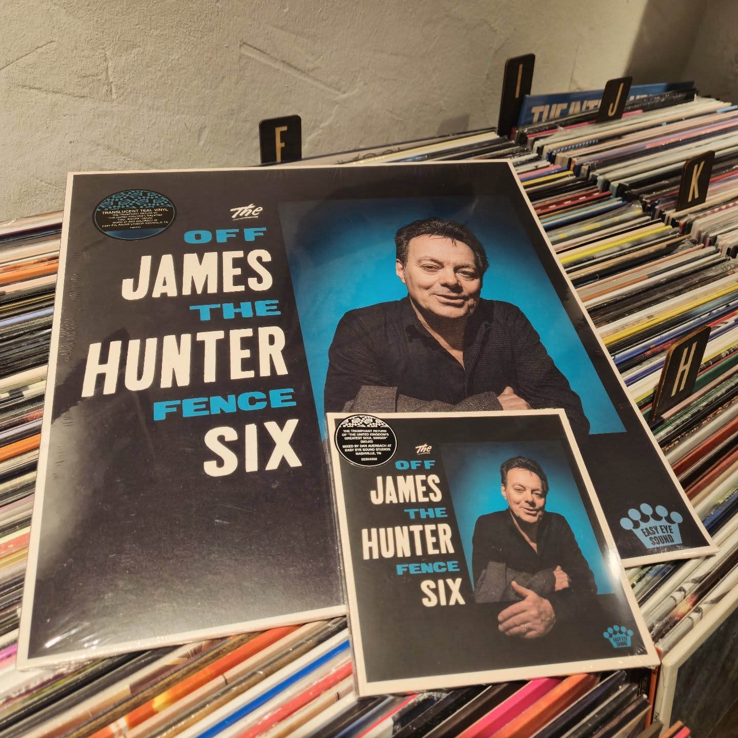 #jameshuntersix #offthefence 🌈🎸⚡🔊
#vinylora #vinyloradenda #vinylcollection vinyljunkie vinylstore vinylrecords vinylcommunity vitoriagasteiz aldezaharra saveyourlocalrecordstore 

www.vinylora.com