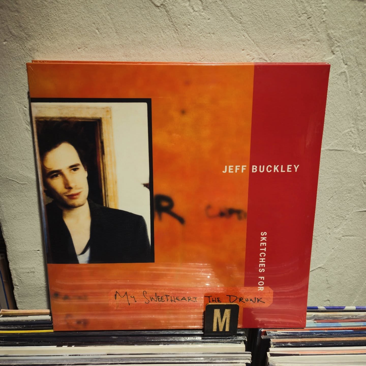 #jeffbuckley #sketchesformysweetheartthedrunk 🍾💥😍🫠

#vinylora #vinyloradenda #vinylcollection vinyljunkie vinylstore vinylrecords vinylcommunity vitoriagasteiz aldezaharra saveyourlocalrecordstore 

www.vinylora.com