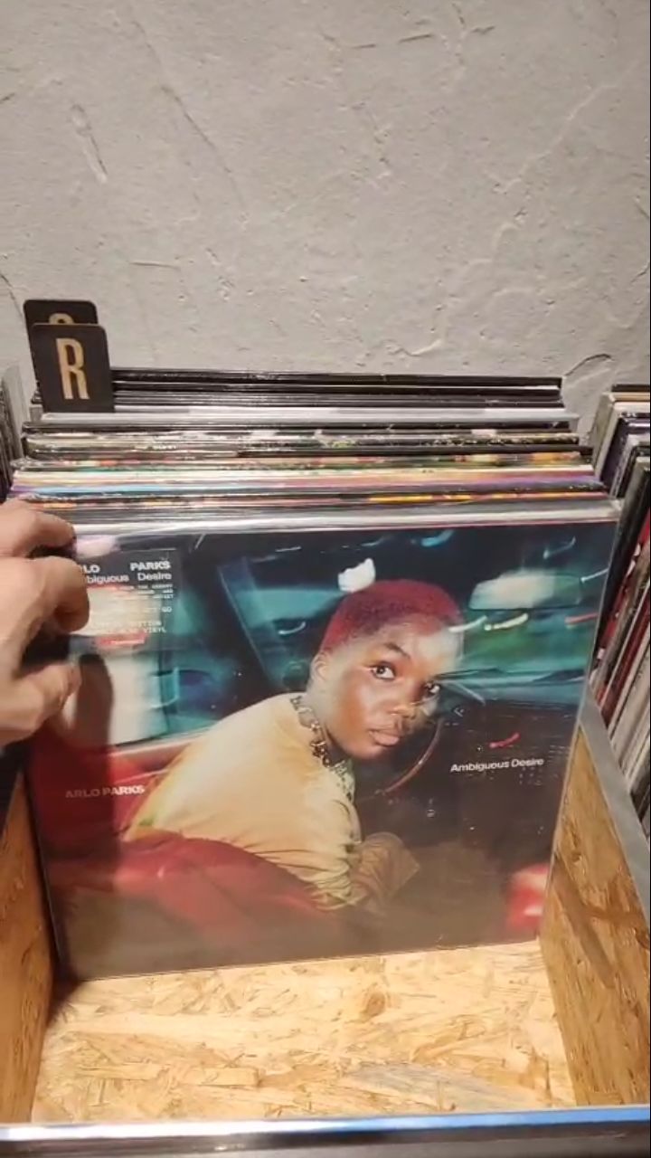 #vinylora #vinyloradenda #vinylcollection #vinyljunkie #vinylstore vinylrecords vinylcommunity vitoriagasteiz aldezaharra saveyourlocalrecordstore