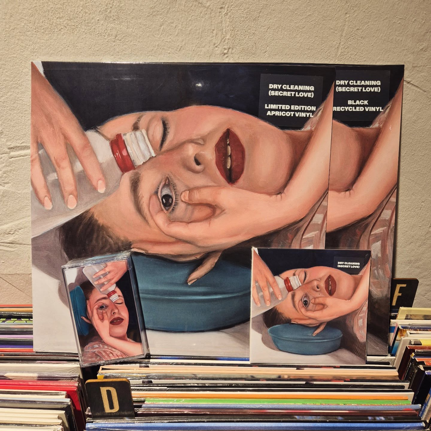 #drycleaning #secretlove 🌈👀🍾🔊
#vinylora #vinyloradenda #vinylcollection vinyljunkie vinylstore vinylrecords vinylcommunity vitoriagasteiz aldezaharra saveyourlocalrecordstore 

https://vinylora.com/tienda/191400086814/