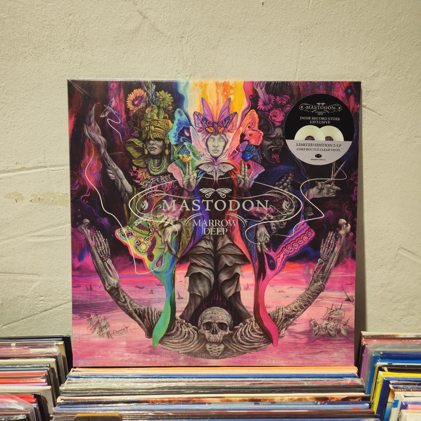 #mastodon #marrowdeep
🌈🔊🌩️⚡
#vinylora #vinyloradenda #vinylcollection  www.vinylora.com