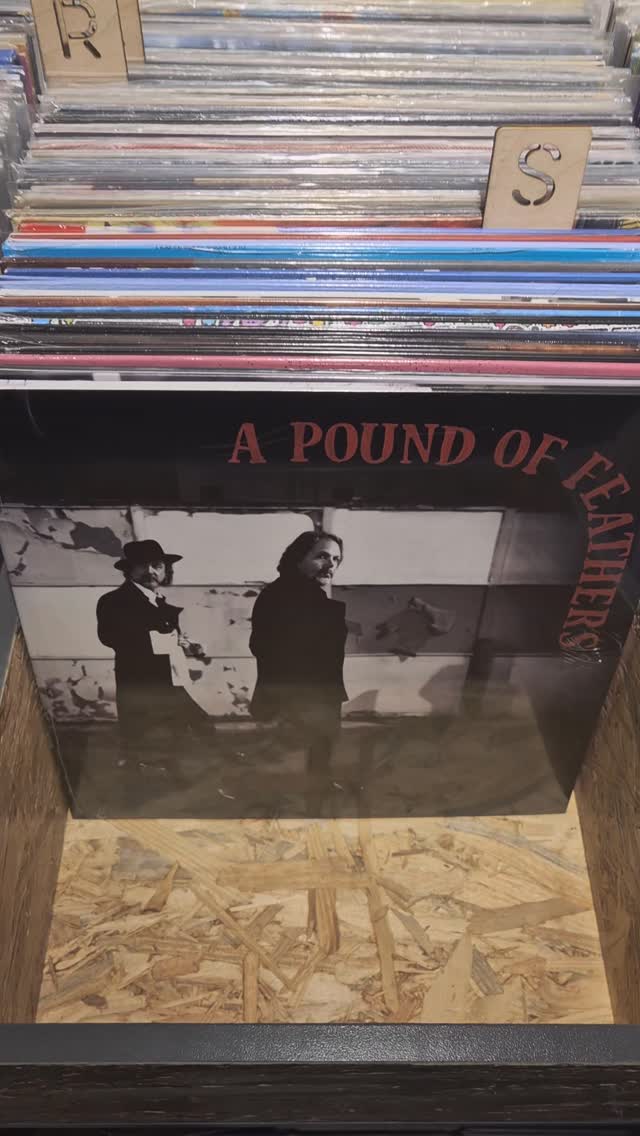 #vinylora #vinyloradenda #vinylcollection #vinyljunkie #vinylstore vinylrecords vinylcommunity vitoriagasteiz aldezaharra saveyourlocalrecordstore